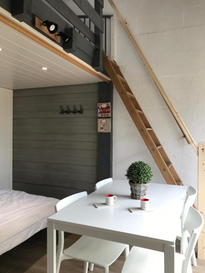 Le Domaine Du Bois Coquet Hotel La Douze Екстериор снимка